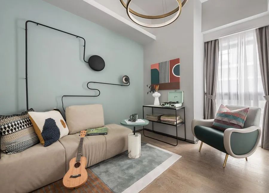 52m2北欧混搭风:这对小夫妻,把家打造成了环球博物馆!