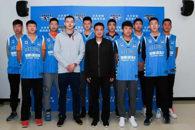 郎平|中国男篮一忧一喜！蔡崇信出手，周琦或重回NBA，曾凡博令人惋惜
