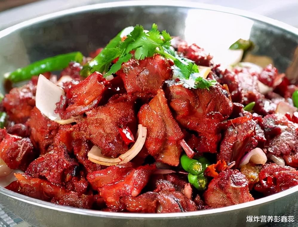 肝脏|提醒:如果你肝脏不好,这3类食物最好别出现在餐桌上,要记住