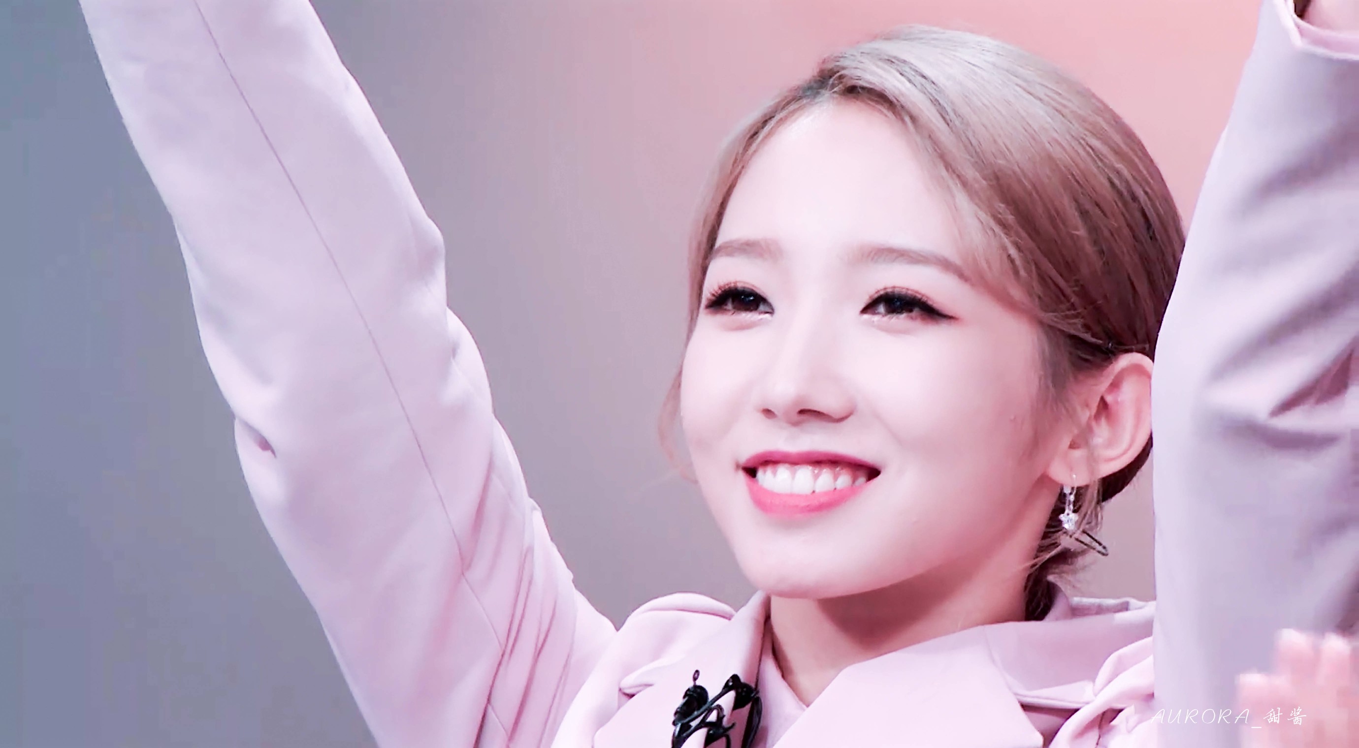 沈腾|小八卦：孟美岐、沈腾、杨超越、刘宪华、万茜、郭敬明、黄圣依、刘涛、仝卓、杜海涛