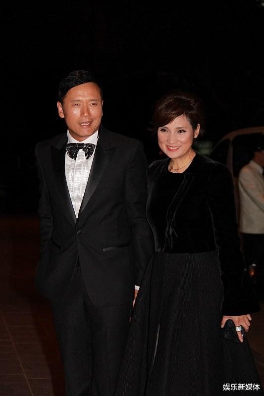 周星驰|戚美珍谈周星驰，我们是邻居，没想到他会成为巨星