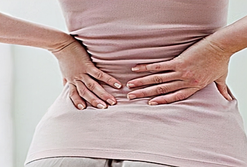 尿酸|晨起有这4种“迹象”，说明“尿酸”已结晶！警惕肾结石“敲门”