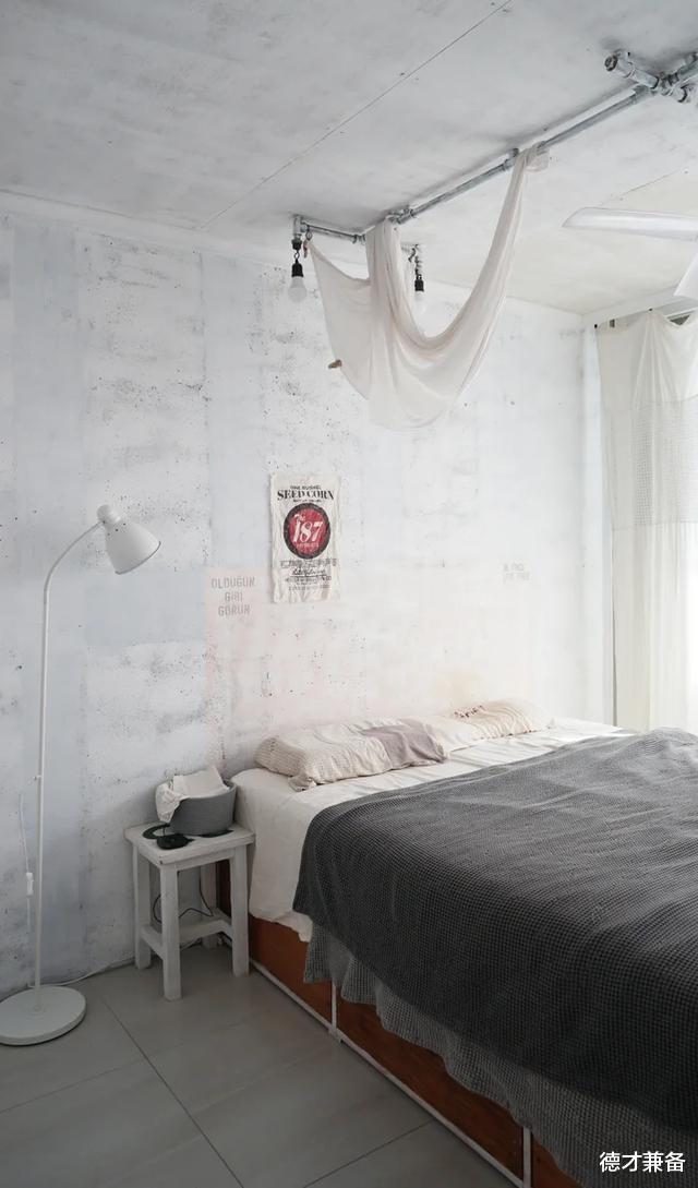 |拒绝断舍离,她坚持赤贫风设计,把家堆满“破烂儿”,是何体验?