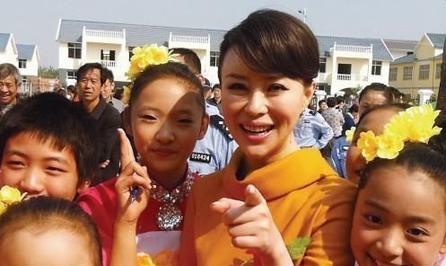 杭天琪|祖海：22岁被央视签约，连续7年上春晚，成名后到国外宣传祖国