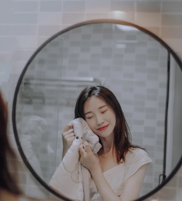 防晒|皮肤最怕的4件事,除了不防晒这几点你可能都在做,难怪皮肤不好