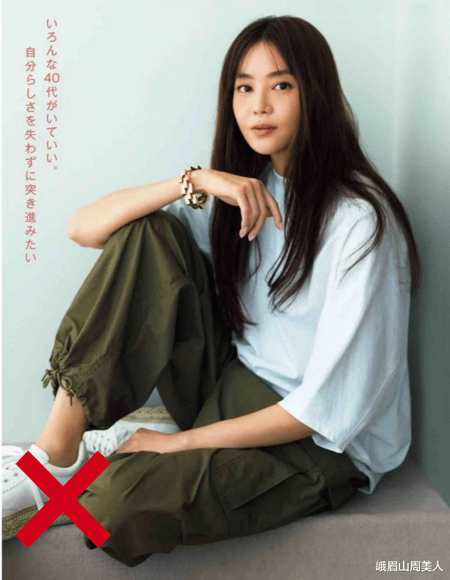 发型 女人过了40岁，少留这“5种”发型，不仅大妈感十足，还显老没有气质