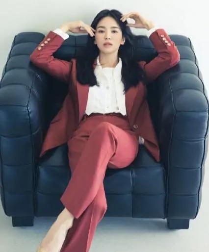 宋慧乔|宋慧乔新剧《现在，正在分手》即将播出！40岁宋慧乔重归颜值巅峰