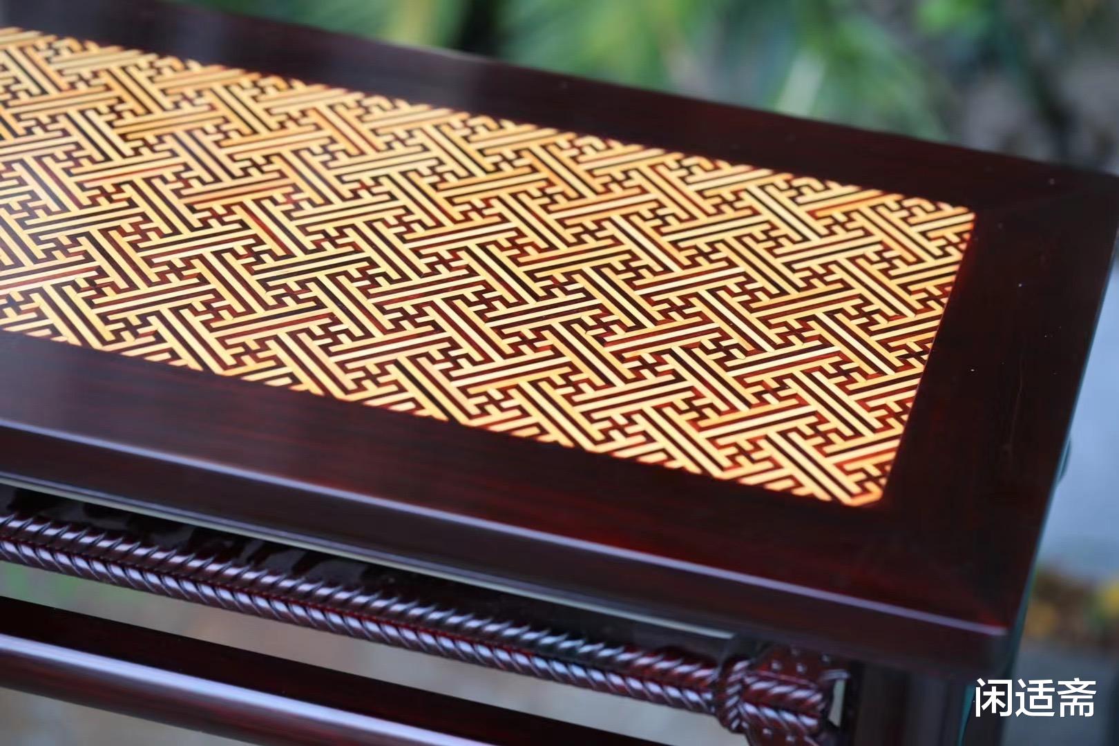 紫檀|古雅空灵,攒万字锦地纹,拉绳裹圆条桌