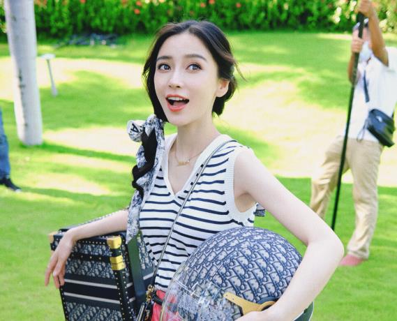 情感剧|遗憾，baby这部情感剧原有望大火，积压3年后，主演已“请不起”