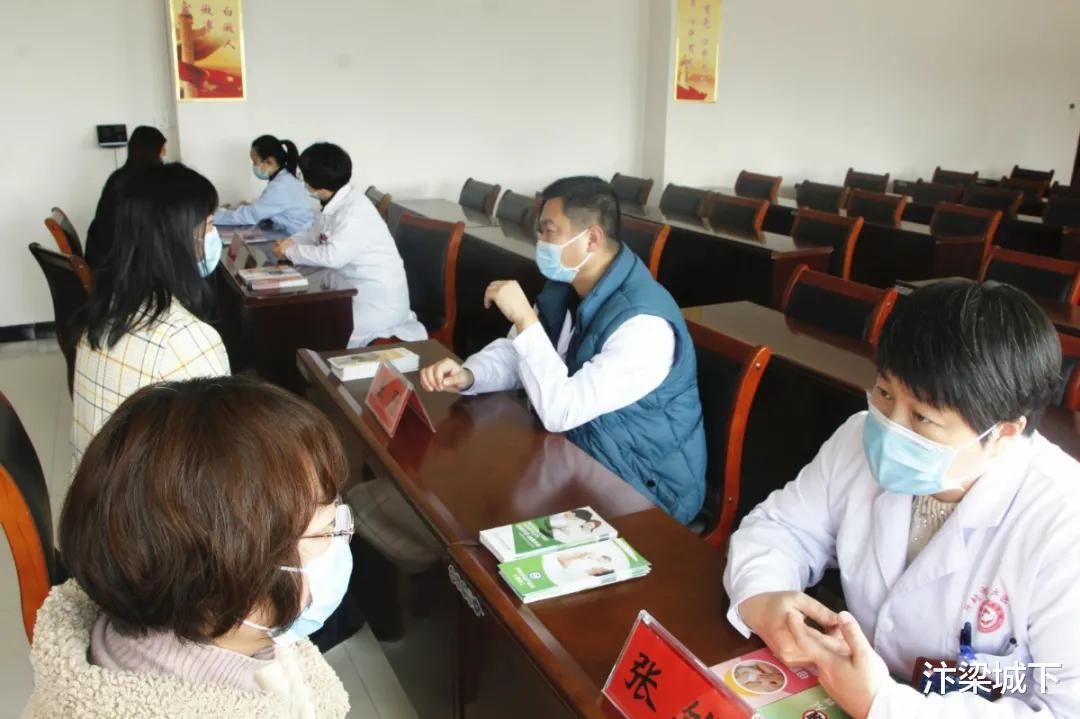 汴梁城下 汴梁关注 开封市妇联、开封市妇儿协会举行“魅力女性健康行”公益讲座