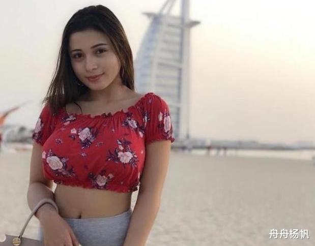 孙越|菲律宾混血美女坚持健身，“小蛮腰”让人羡慕，坚持1运动你也行