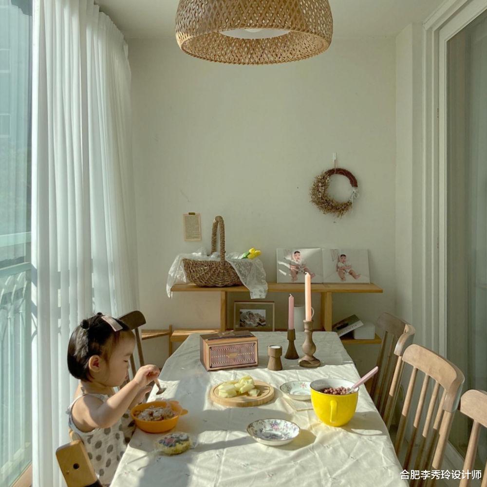 |同样是100㎡左右，她家客厅不放电视，阳台多功能设计，好住多了