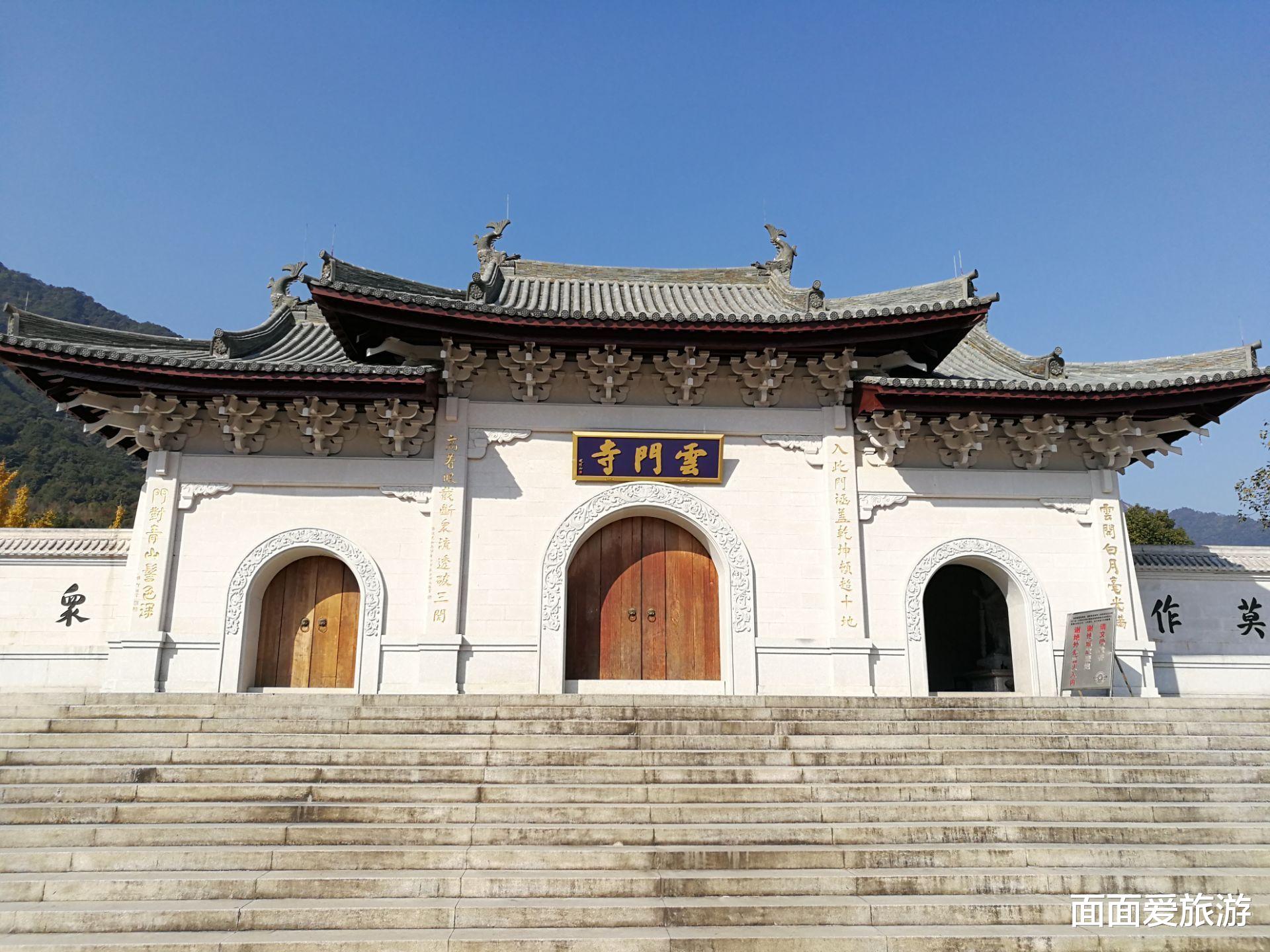 广东这座寺庙走红,占地1.2万平方米,距韶关市42分钟车程