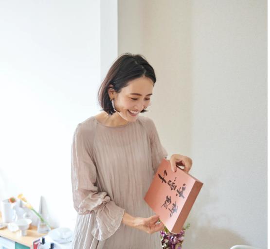 蔡宏志聊时尚|日本太太：做自己喜欢的事，闲来烹饪，静时享受