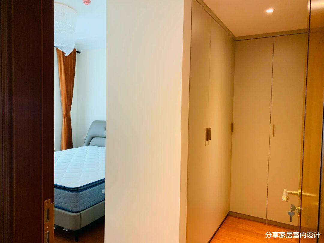 精装房终于完工，不豪华很舒适，全屋每个空间都满意，很期待入住