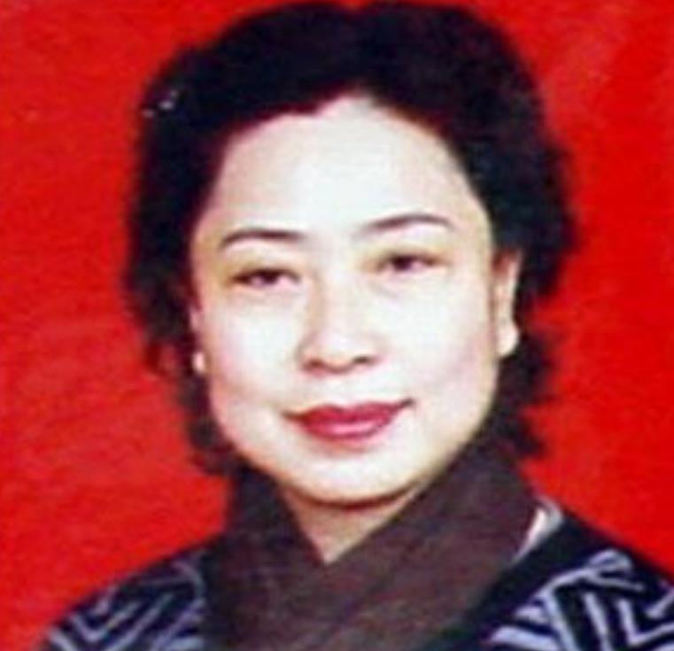 江西 15年前，辽宁女贪官刘光明罪行败露后落网，她曾花巨资整形