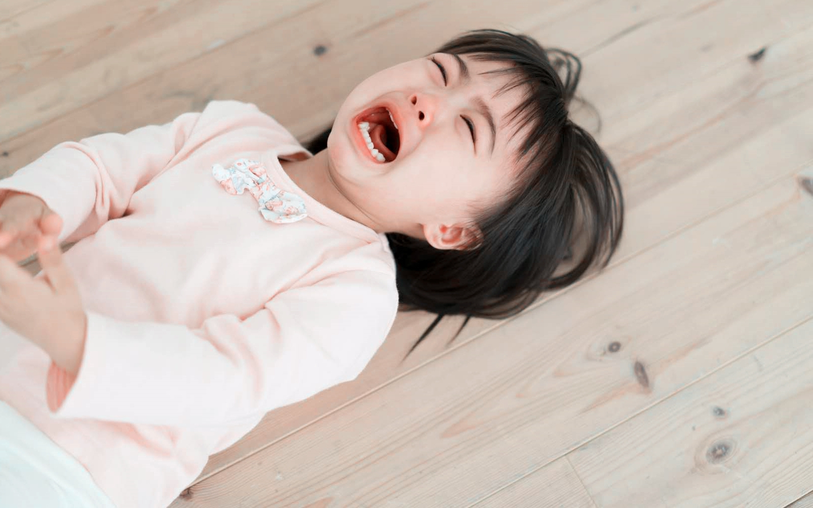 母婴参考 4个熊孩子刮花45辆车，家长拒赔，表示：“都是物业的错”