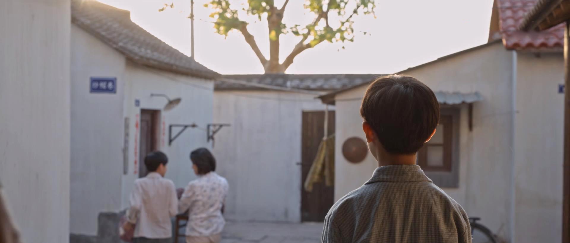 奶球妈咪聊|《乔家的儿女》表哥阳光开朗,乔一成却很自卑,原生家庭的重要性