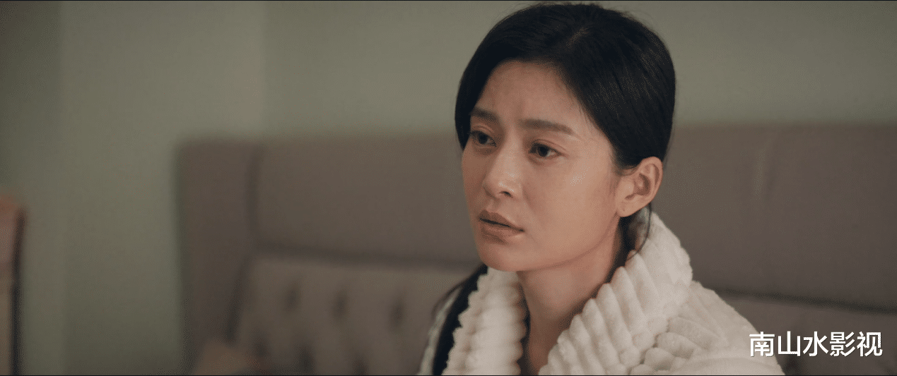 我是真的爱你|《我是真的爱你》娇蕊回职场受阻，领导用手段，与萧嫣矛盾升级？