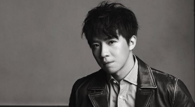 关晓彤|“冒牌英雄”俞灏明，毁容后遭杨幂抛弃，借任家萱炒作太无耻！