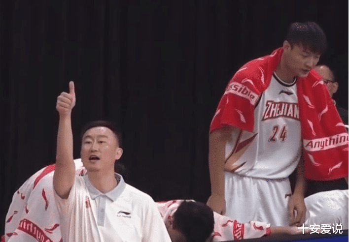 十安爱说|23分大胜!CBA劲旅亮出争冠獠牙,双方险爆冲突,首钢输球又输人