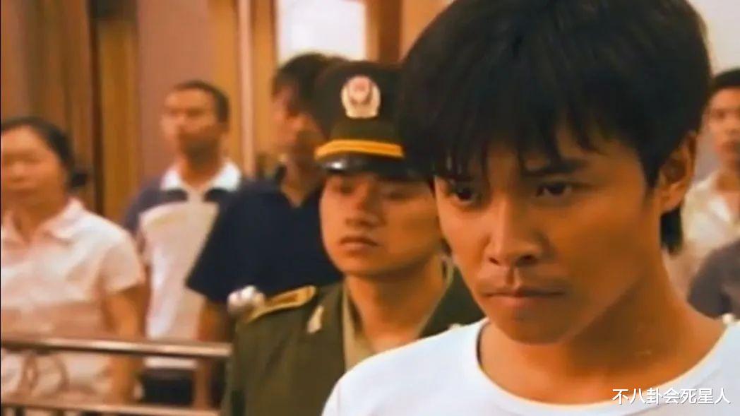 周星驰|图他长得丑，图他玩得花？这5位男星长得难看，插足劈腿样样不落