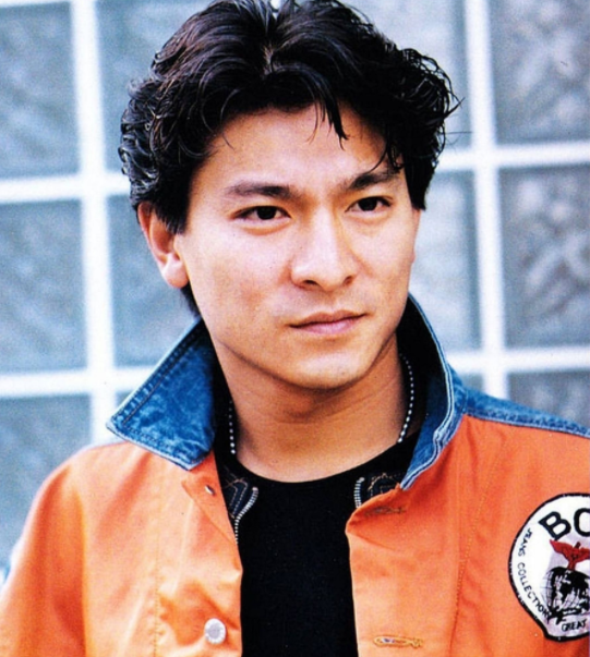 刘德华|刘德华被质疑没有年轻粉丝，本尊发视频四个小时点赞量破260万