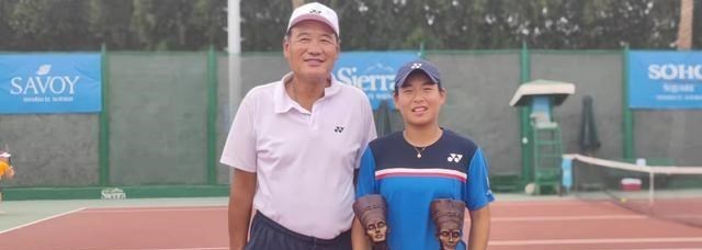 小翔很忙|恭喜!豪取15连胜夺三站比赛冠军 这个18岁小花太强了