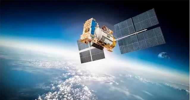 宇航员 太空“出差组”再次出发，女性宇航员首次登上空间站，停留183天