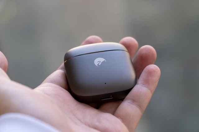 耳机|耳机界的解压神器——惠威AW-30“骑士”耳机评测