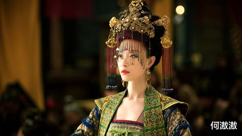 |古装剧9款华丽浮夸的头饰！鞠婧祎、杨紫被嫌弃，赵丽颖、张钧宁美成经典