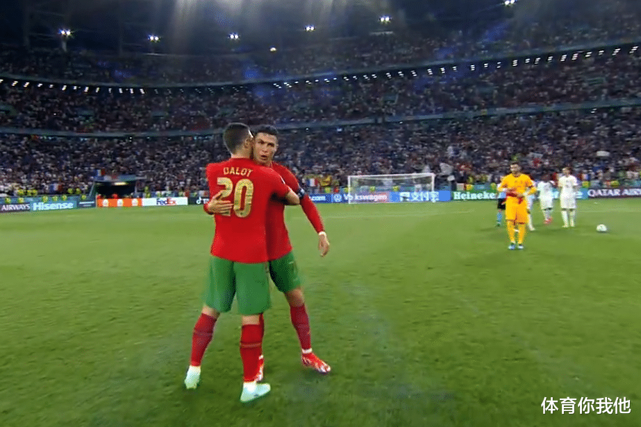葡萄牙队|2-2！2-2！欧洲杯死亡之组大结局，德国第二打英格兰，葡萄牙第三