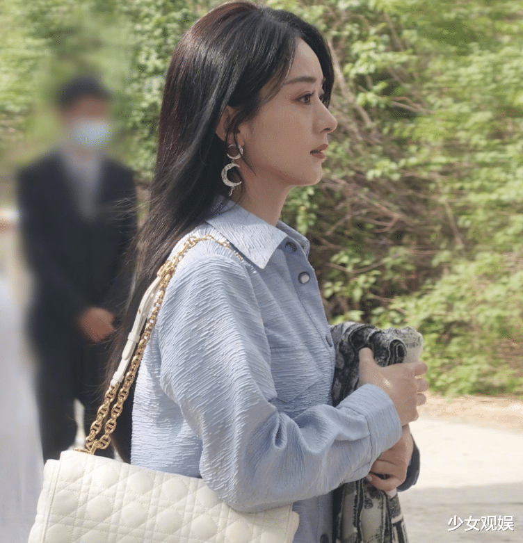 赵丽颖|刚搬出前夫家，赵丽颖转头录《拜托了冰箱7》，生图显露状态