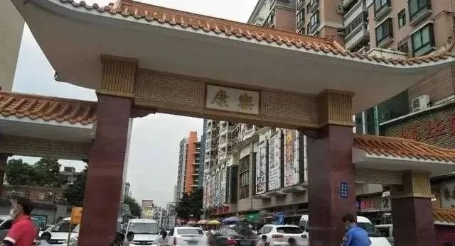 纺织服装时尚内参|广州服装最多的城中村，家家有工厂，被称为“设计师的天堂”