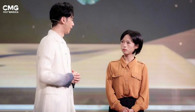 庄晓莹|庄晓莹：备受央视重视，《央young之夏》之后又主持《国家宝藏》