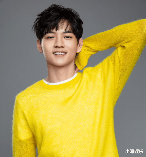 肖战|肖战新剧将开拍，搭档85后小花旦，连男二都是顶配，收视率稳了