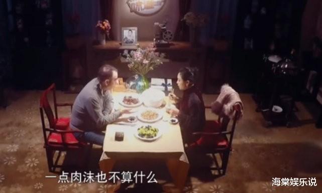 陈凯歌|陈凯歌夫妇外出聚餐，陈凯歌拄拐步履蹒跚，妻子陈红依旧美艳如花