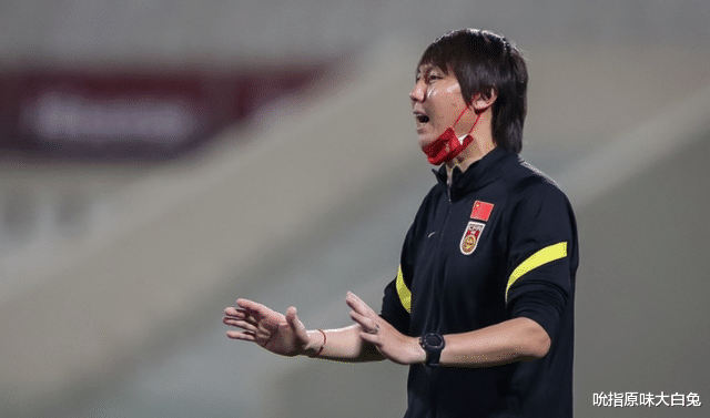 國(guó)足|CCTV5不直播國(guó)足VS馬爾代夫，600萬(wàn)獎(jiǎng)金可期，2次重大誤判引爭(zhēng)議