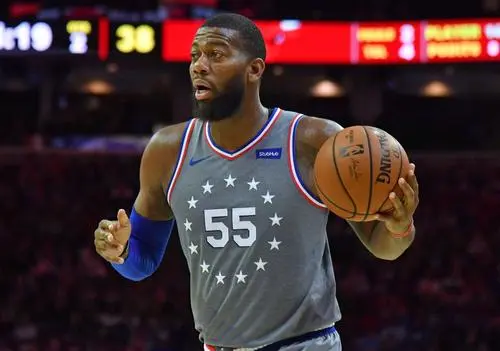 伊塞亚·托马斯|一夜5热闻！2位老将重返NBA，小托马斯被湖人放弃，丁威迪签约361度！
