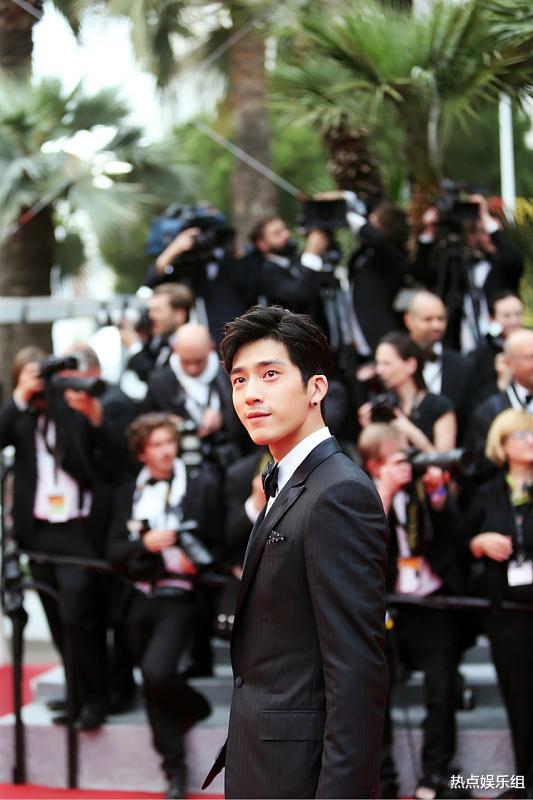 井柏然|辟谣新姿势，井柏然直接深夜报警，网友：都不知道发生了什么