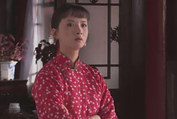 董思成|“香秀”谢兰戏剧人生：童年惨遭不幸，中年否极泰来，如今她怎样