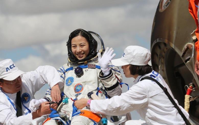 宇航员 天舟三号成功发射,王亚平乘神舟十三号上天?为外国女宇航员铺垫