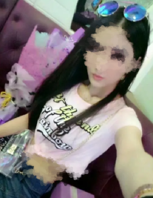 上海95后女孩KTV庆生,狂喷12万香槟后赖账,父亲积蓄只够赔一半