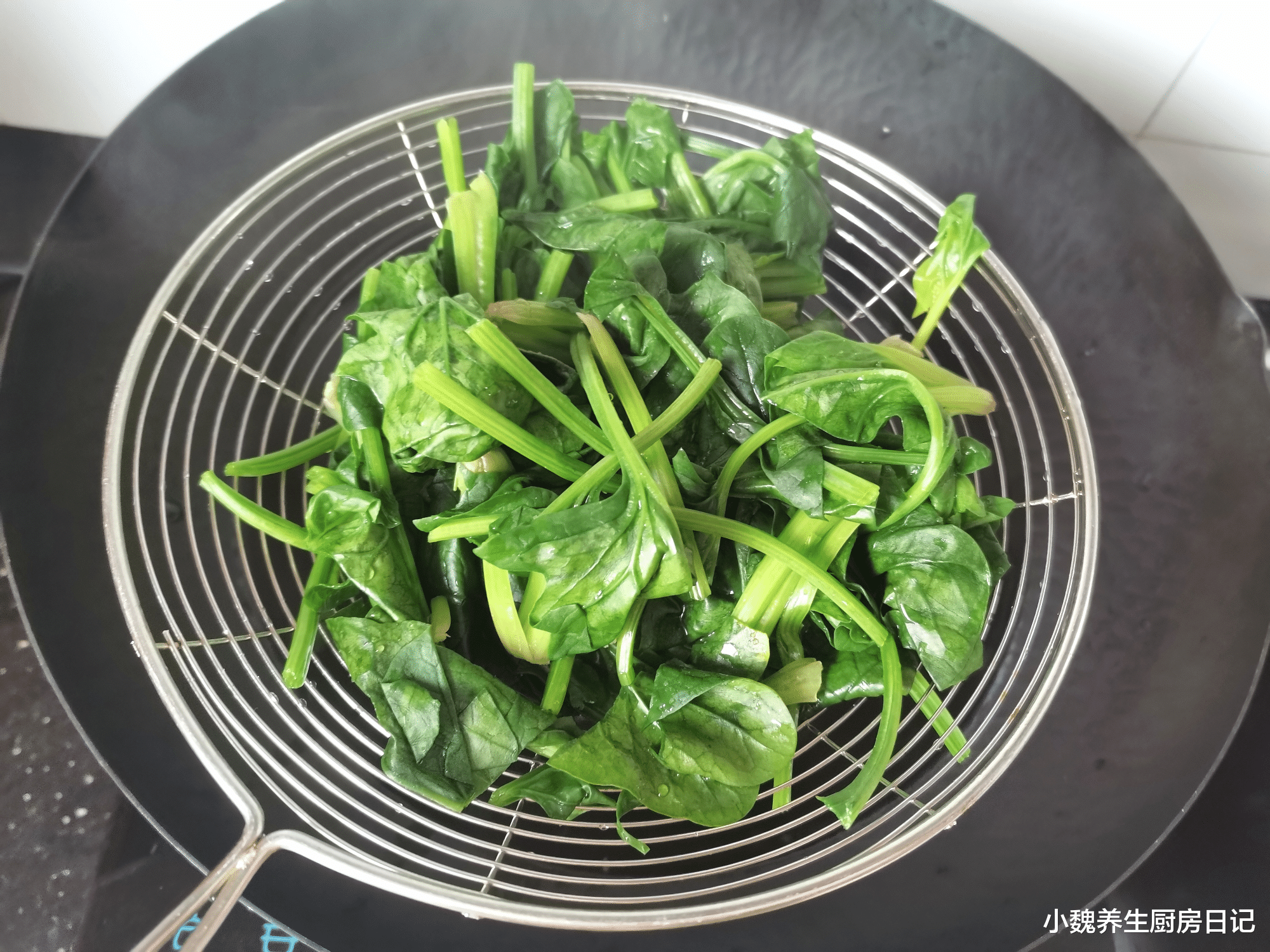 猪肝|它是天然“护肝汤”,简单煮一煮,清肝明目,对肝脏有健康