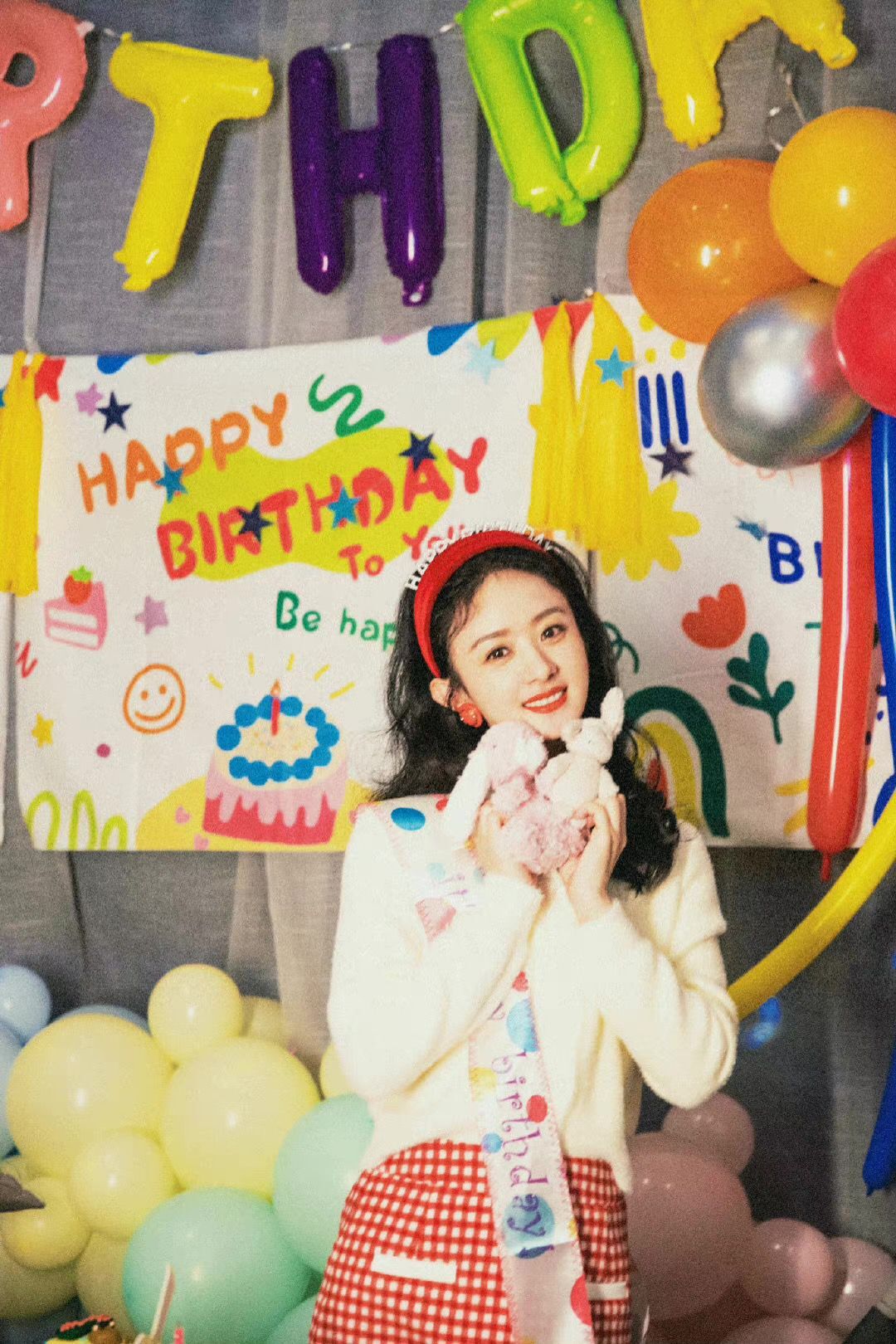 赵丽颖|连续七年为赵丽颖庆生，赵丽颖在娱乐圈还有一份这样真挚的友谊