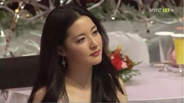 李英爱|红遍亚洲，39岁那年选择退圈结婚，人间富贵花李英爱却选择了下乡带娃