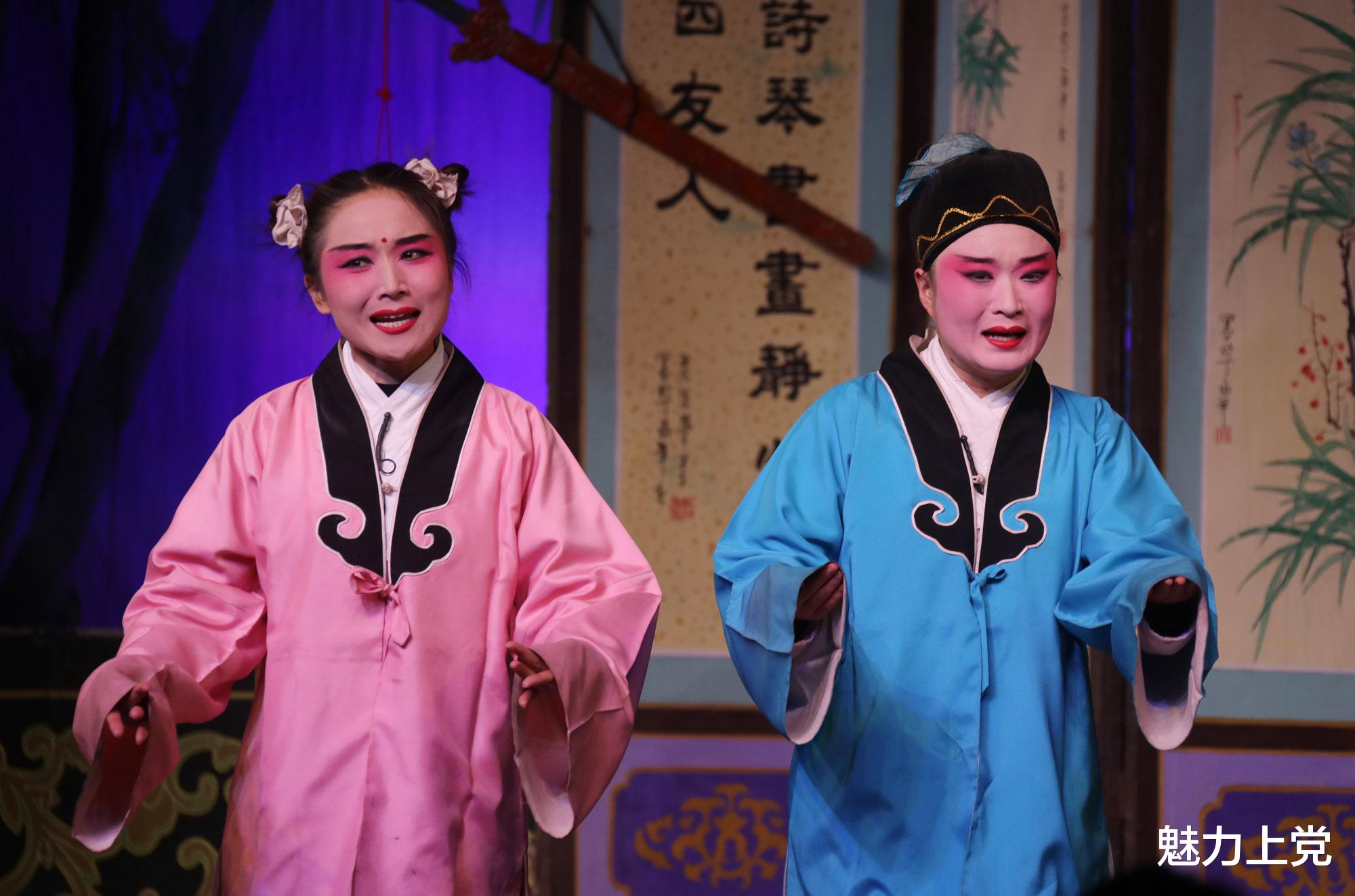 魅力上党 长治市上党梆子剧团走进潞州区屈家庄村惠民演出