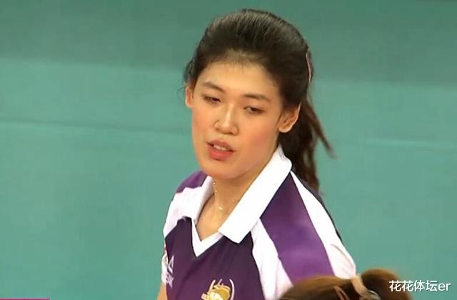 天津女排|3-0！女排14冠王诞生，天津横扫江苏，大比分2-0夺冠，狂揽17连胜