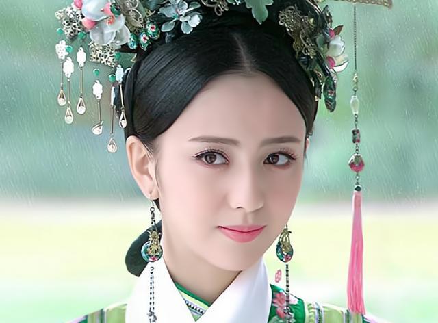 娱乐圈|新疆三美：一个无戏可拍，一个忍气吞声，一个被喊滚出娱乐圈