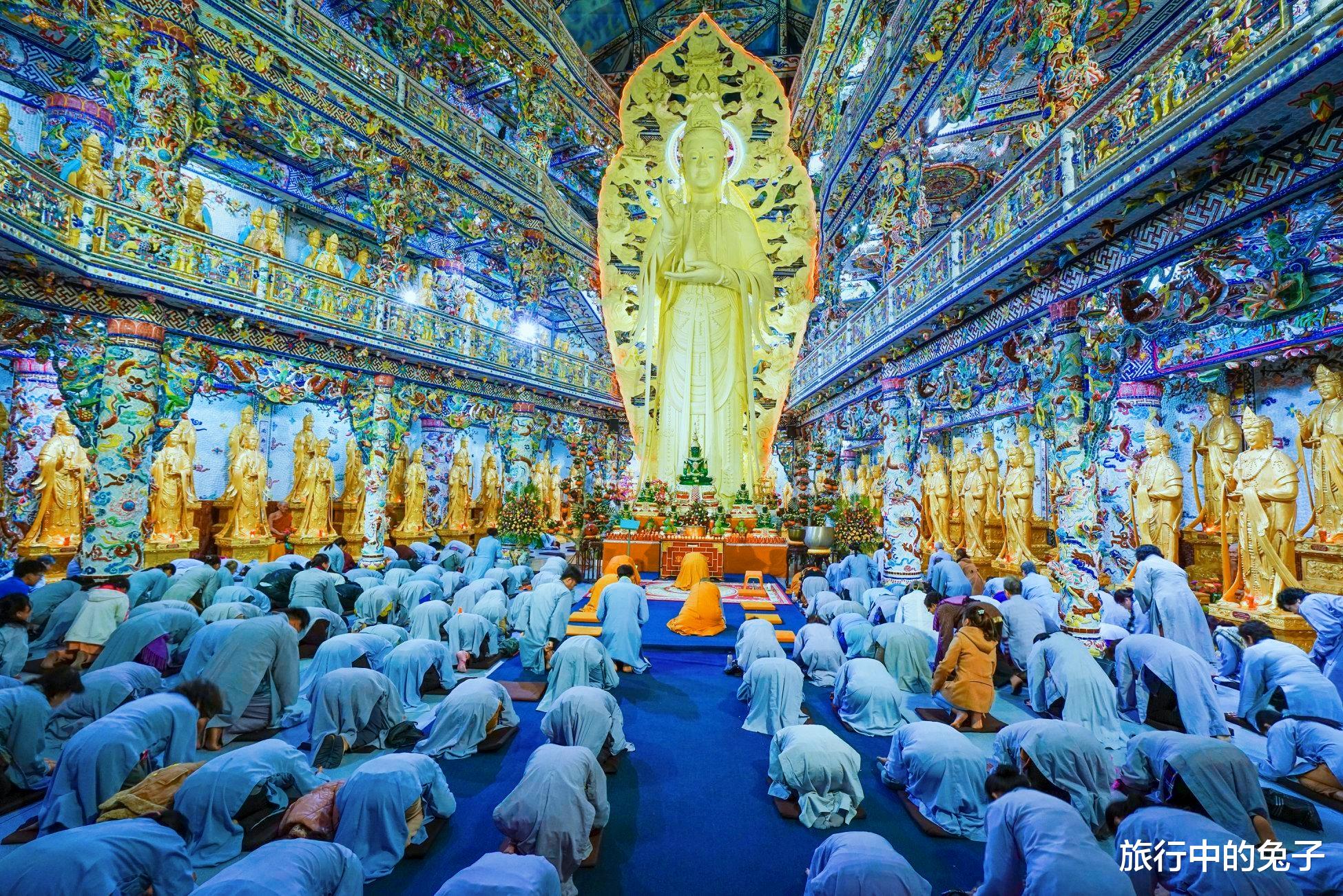 旅行中的兔子 ?瓷器打造的寺庙,很受外国人喜爱,中国游客却很少前往